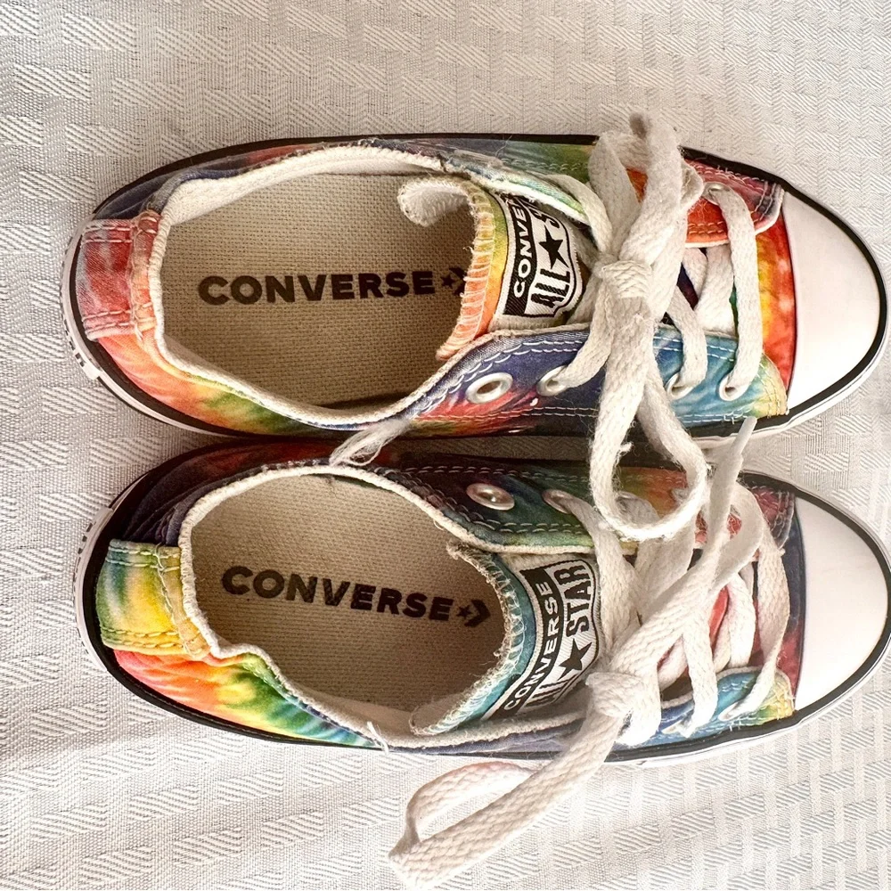 Converse All Star Youth Size 12 Rainbow Tie Dye Low Top Canvas Sneakers